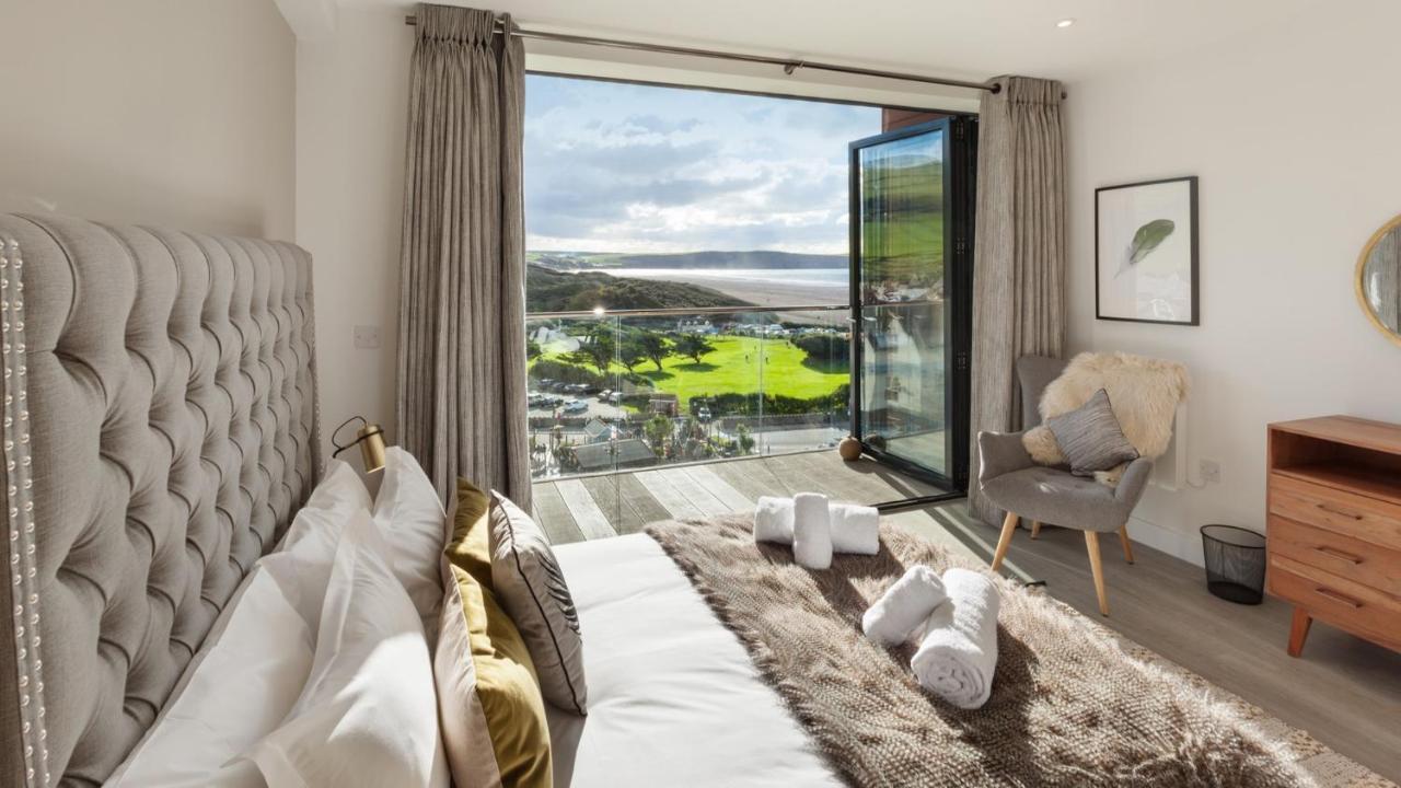2 Woolacombe West - Luxury Apartment At Byron Woolacombe, Only 4 Minute Walk To Woolacombe Beach! Exterior photo