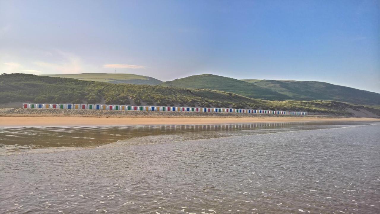 2 Woolacombe West - Luxury Apartment At Byron Woolacombe, Only 4 Minute Walk To Woolacombe Beach! Exterior photo